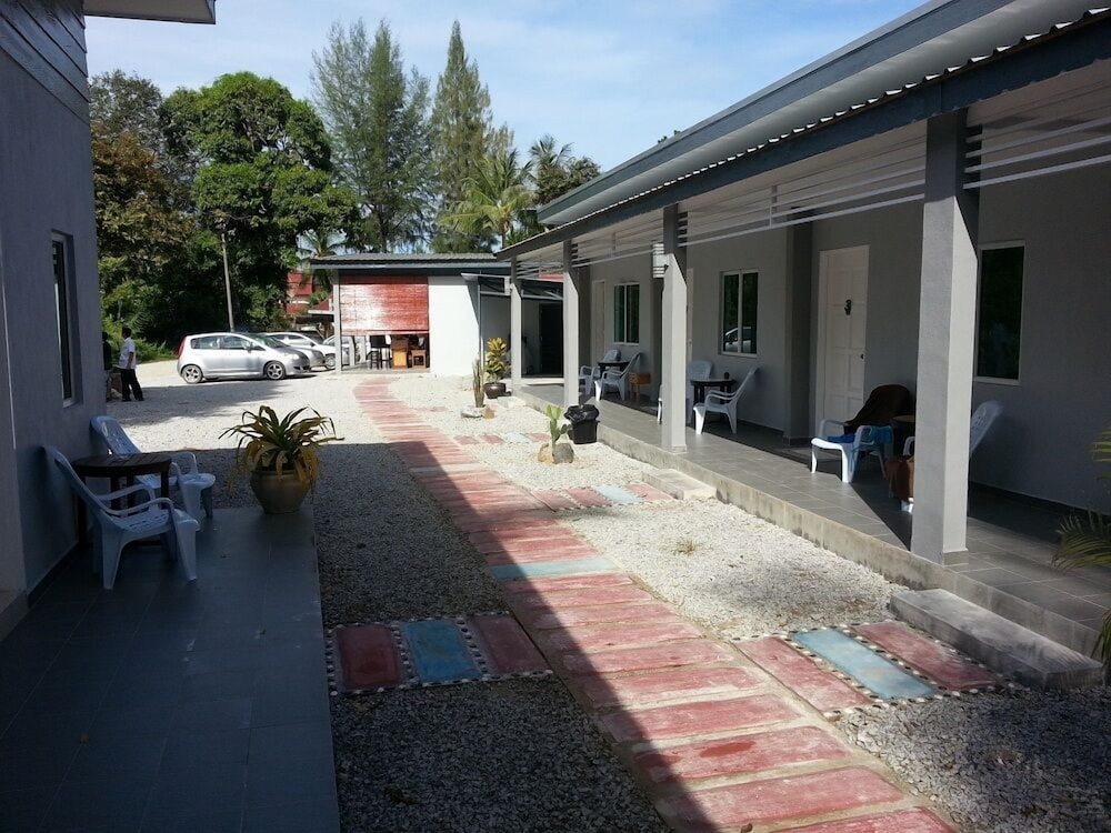 Cactus Inn 14/19