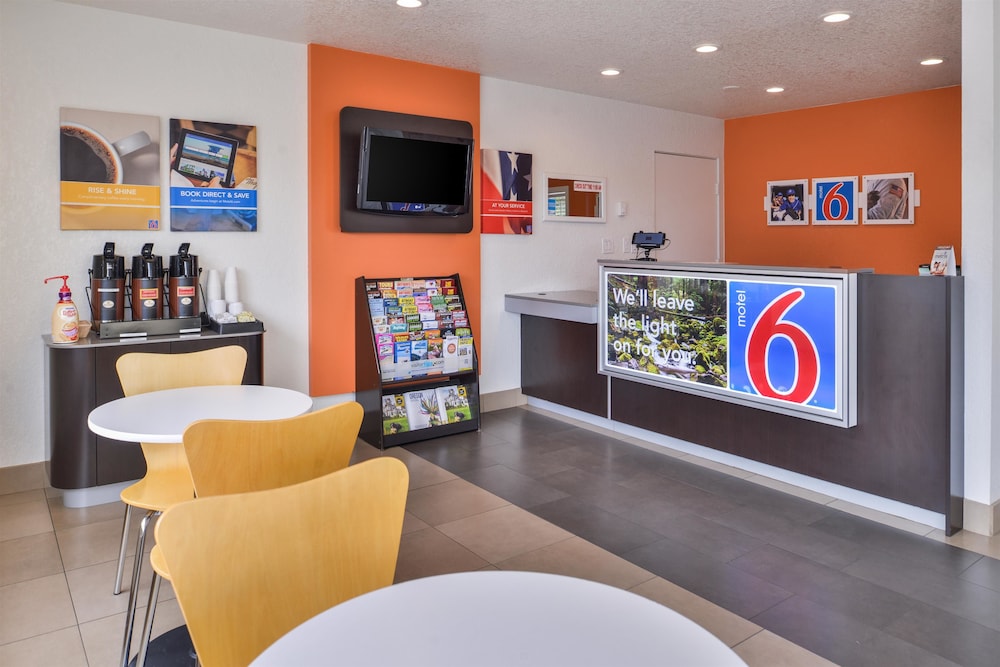 Lobby at Motel6 Salem, OR - Expo Center, SALEM - OR
