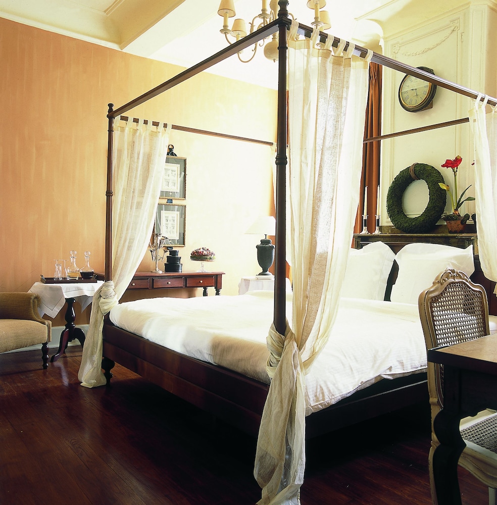 Hotel Recour 7/50