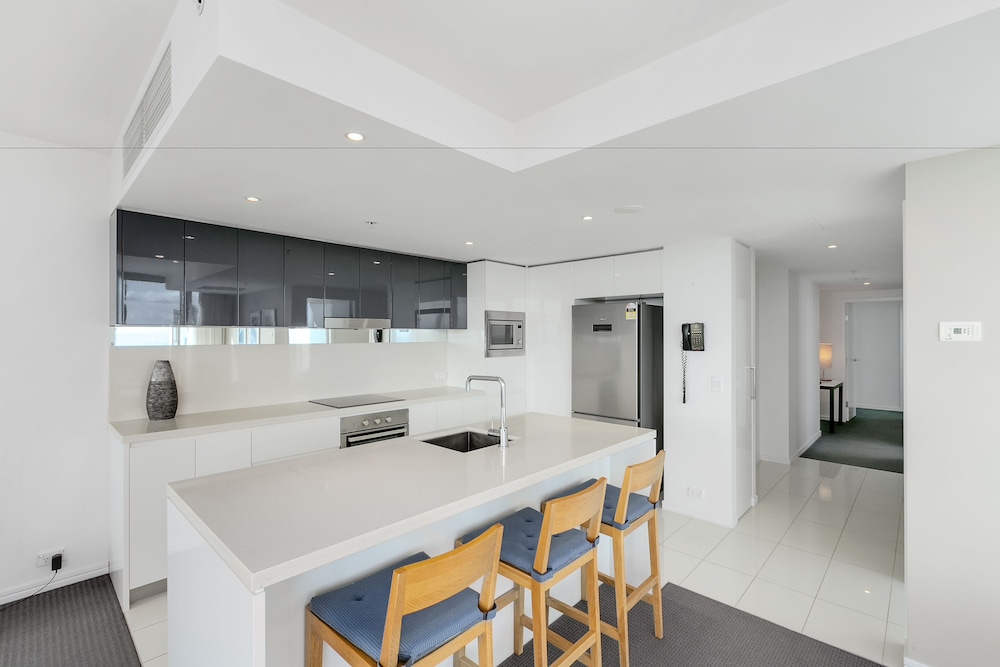H Residences - We Accommodate 20/40