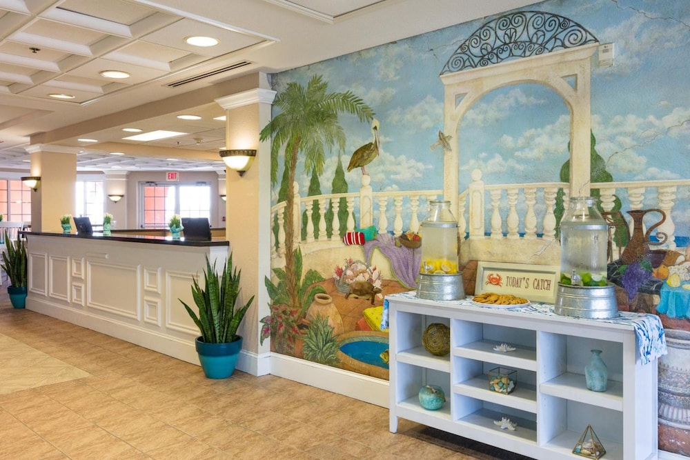 Amelia Hotel at the Beach 12/71