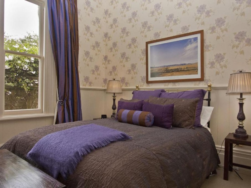 The Lilac Rose Boutique Bed and Breakfast 13/48