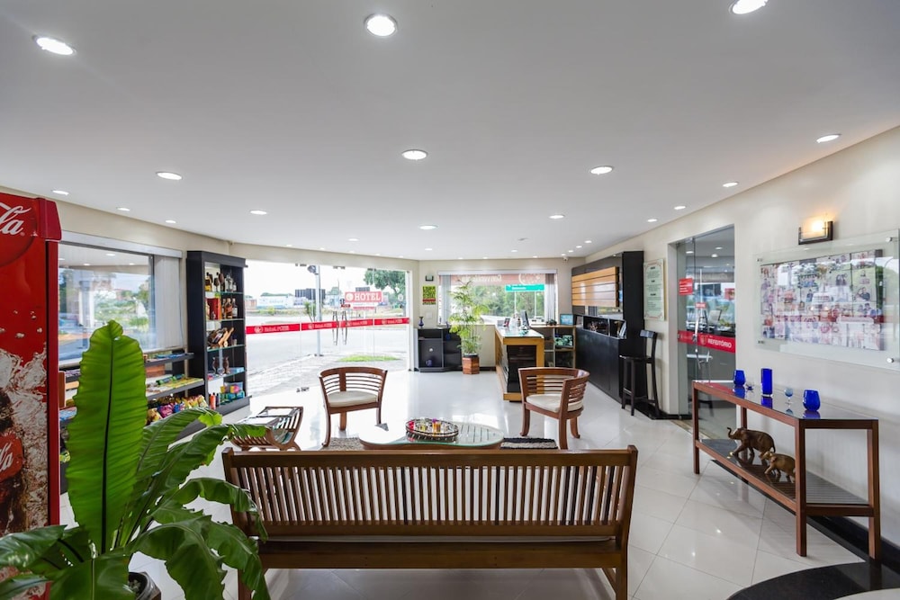 Eunapolis Plaza Hotel 4/43