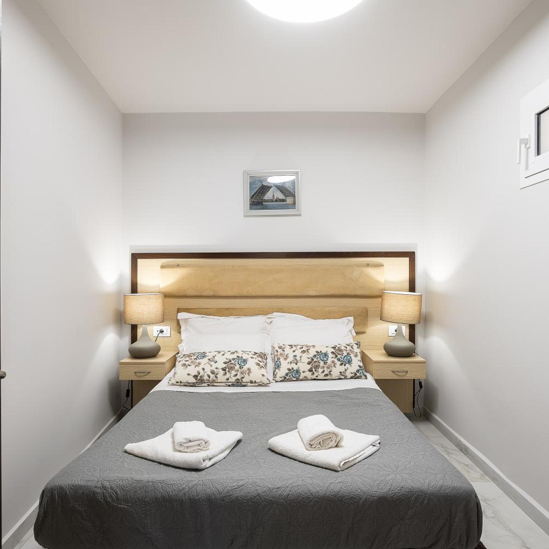 Akrogiali Apart Hotel 10/65