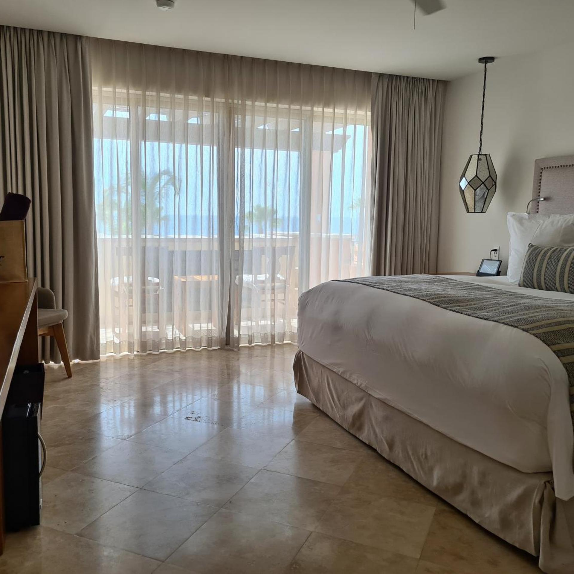 1 Bedroom, Romance, Suite, King Bed, Ocean View