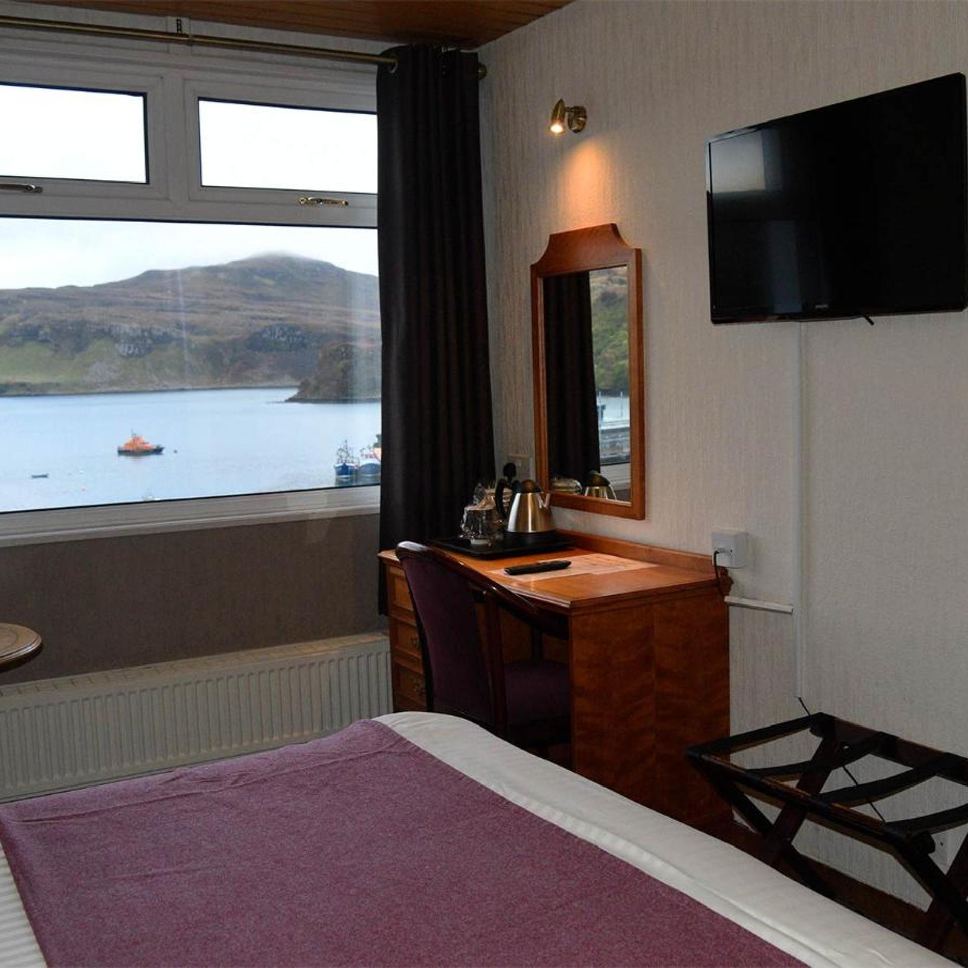 The Royal Hotel, Portree 45/55
