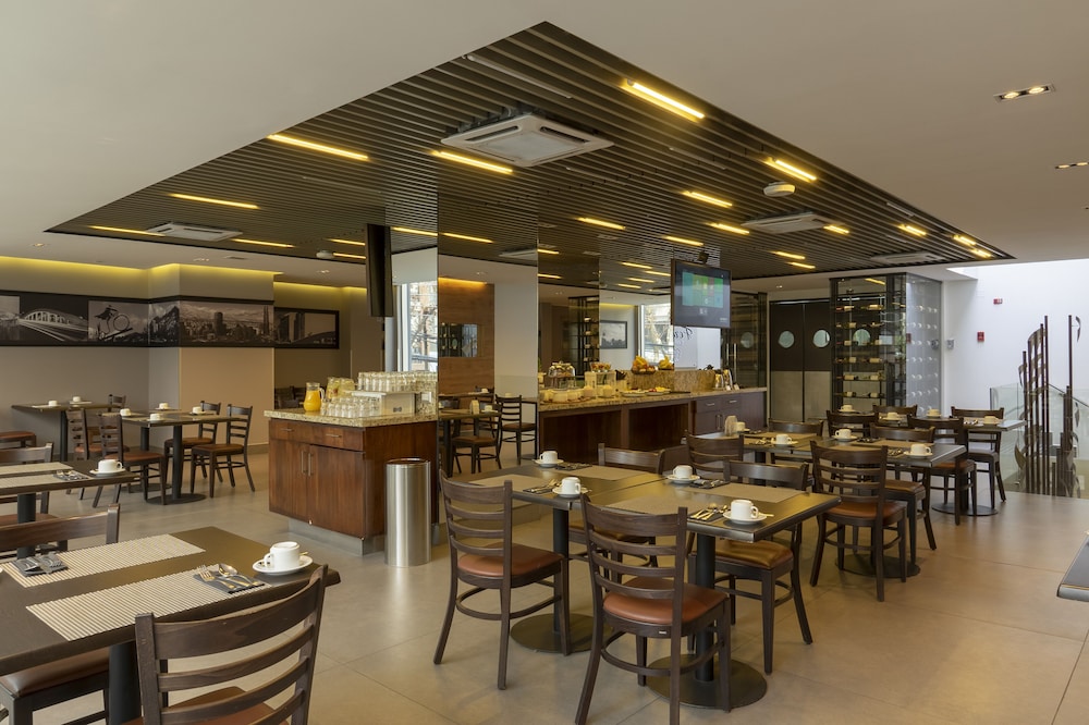 Hotel Capital Bellet 50/66
