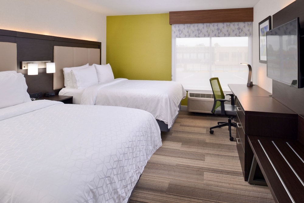 Holiday Inn Express Suites Shreveport Downtown Hotel 13/41