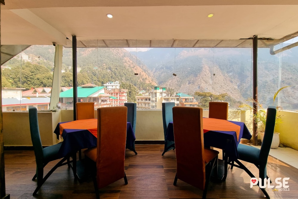 Hotel Triund Heights 39/50
