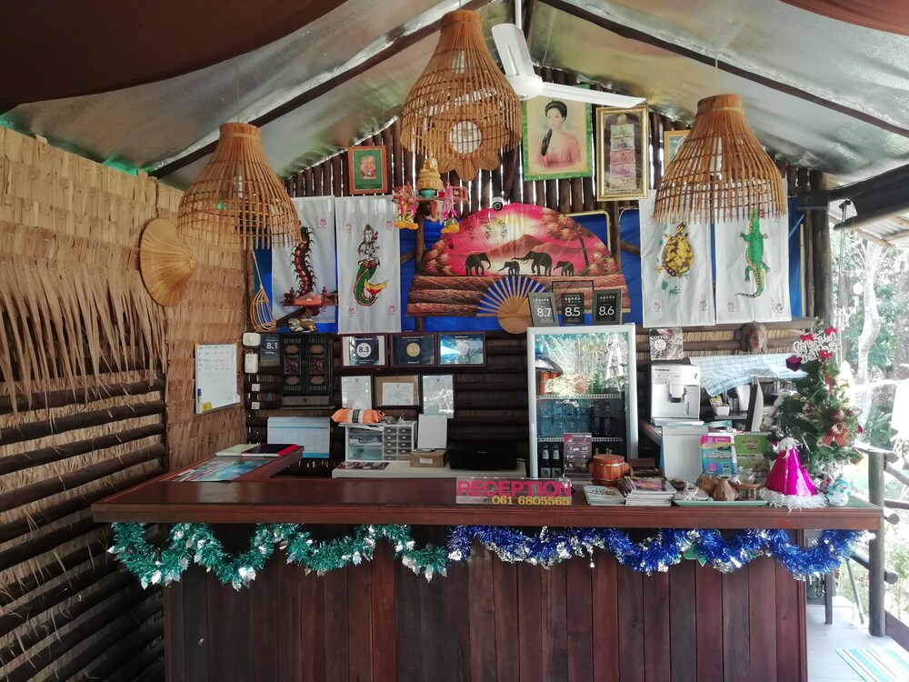 Macura Resort 56/75