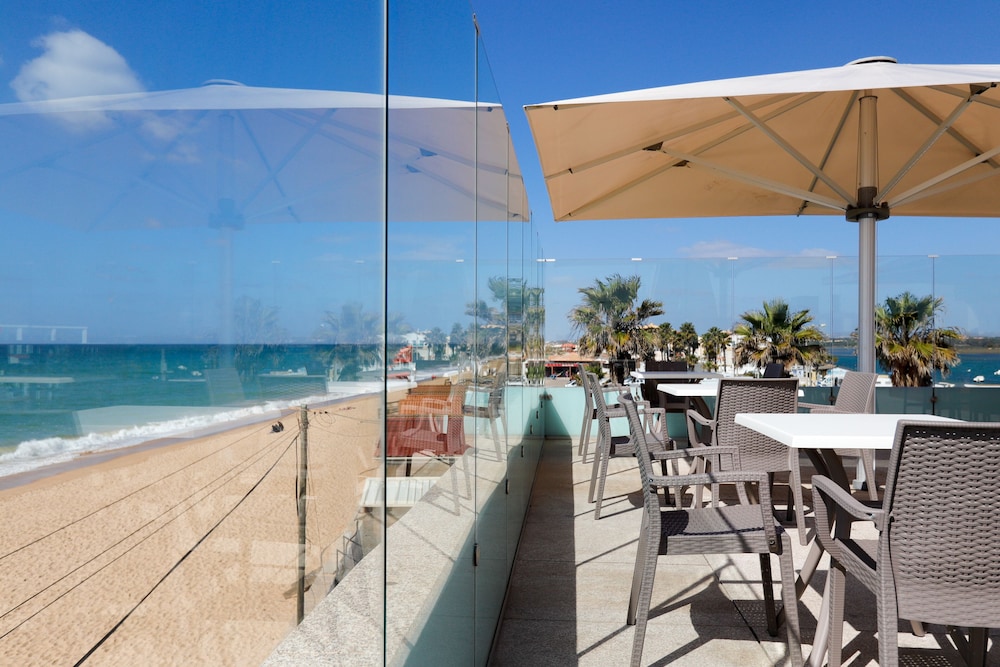 Luxury Beach Guest House 41/51