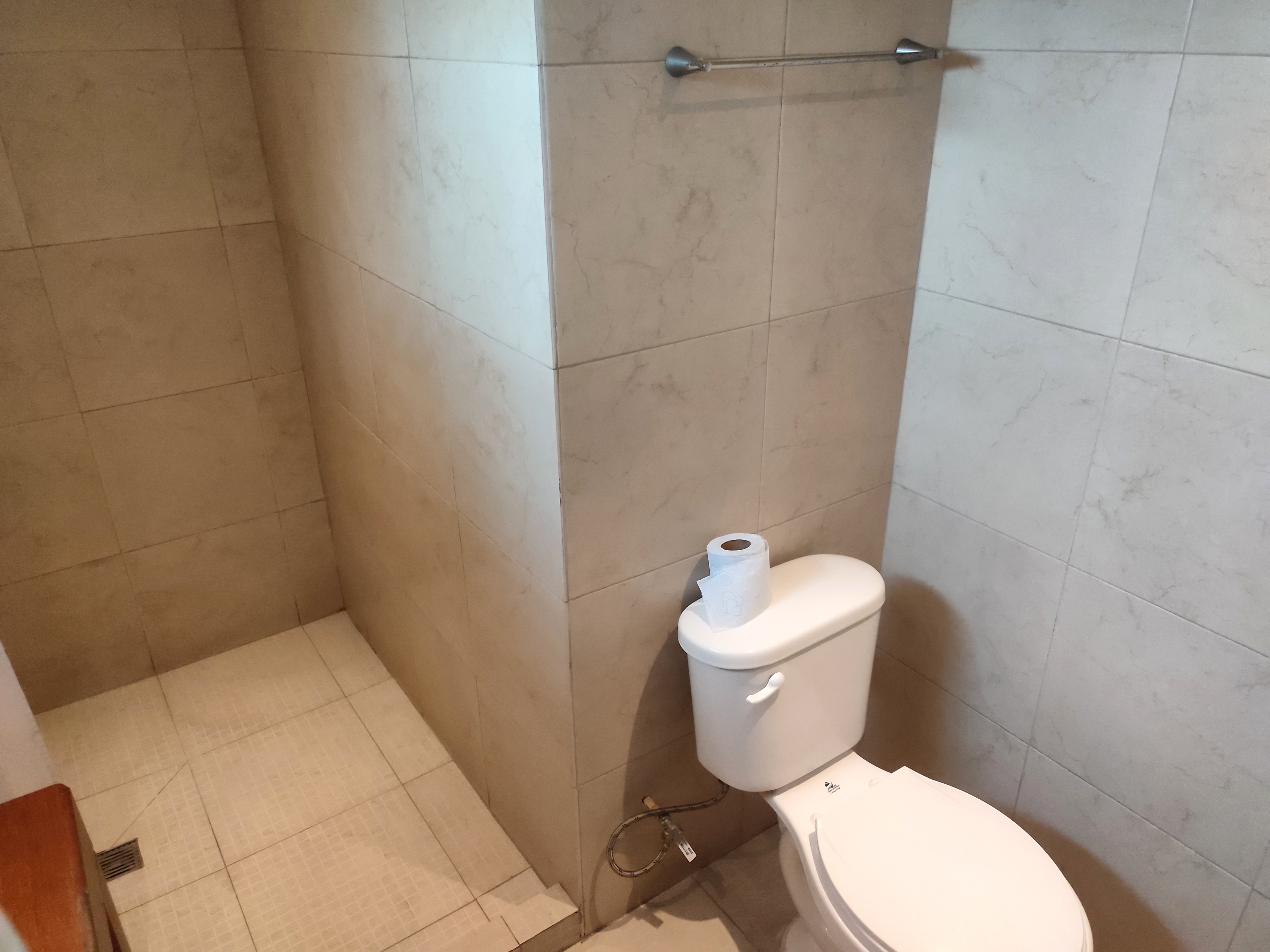 غرفة بسرير كينج، Hotel Ashly 5/7