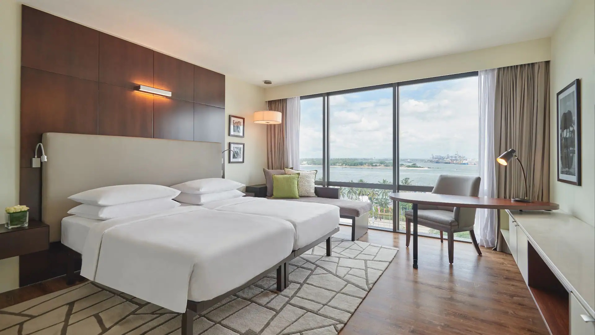 Standard, Twin Beds