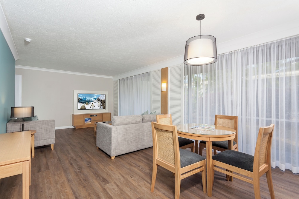 SEA WORLD RESORT 32/50
