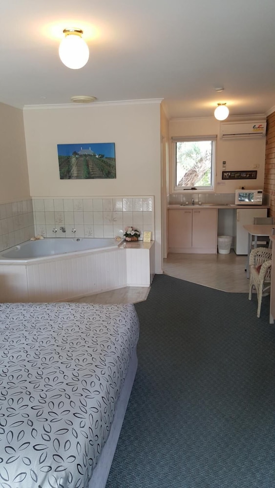 Balnarring Village Motor Inn 19/52