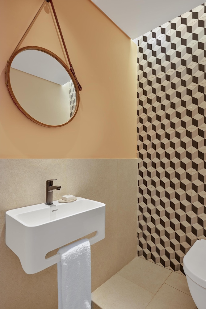 Hyatt Centric Cairo West 47/50