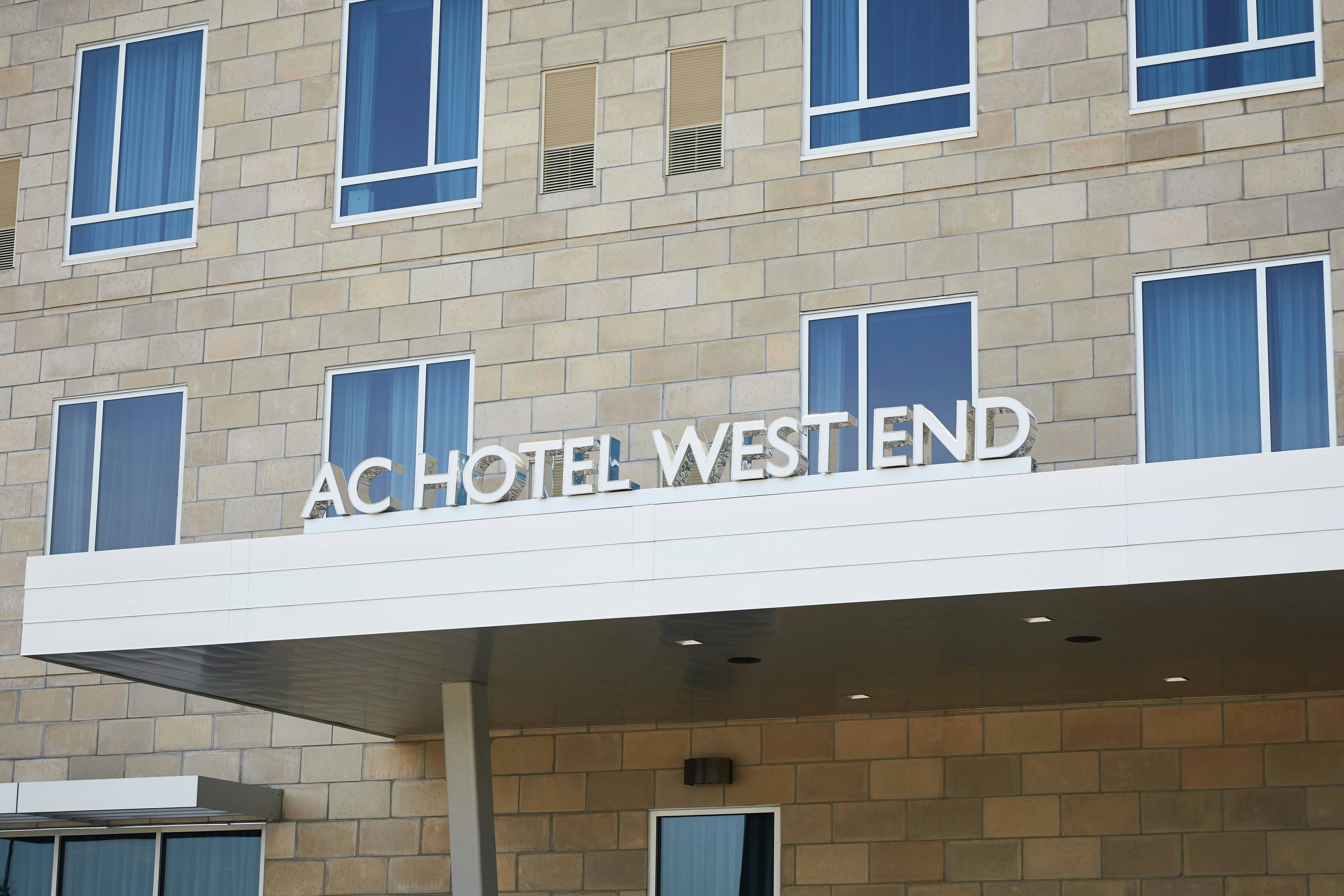 Ac Hotel Minneapolis West End 2/23