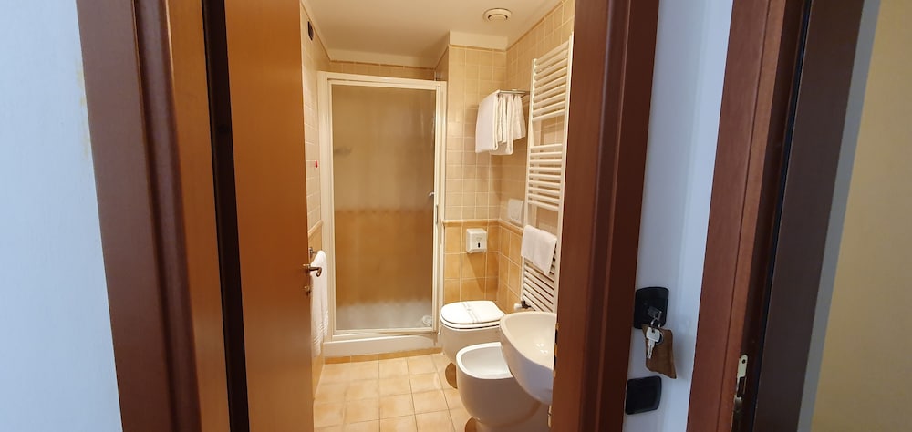 Noristars Ex Carignano Hotel 48/49