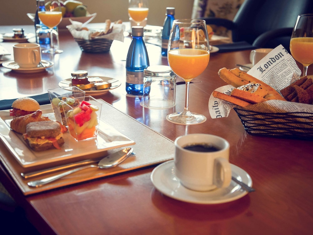 Mercure Santiago Centro 53/69