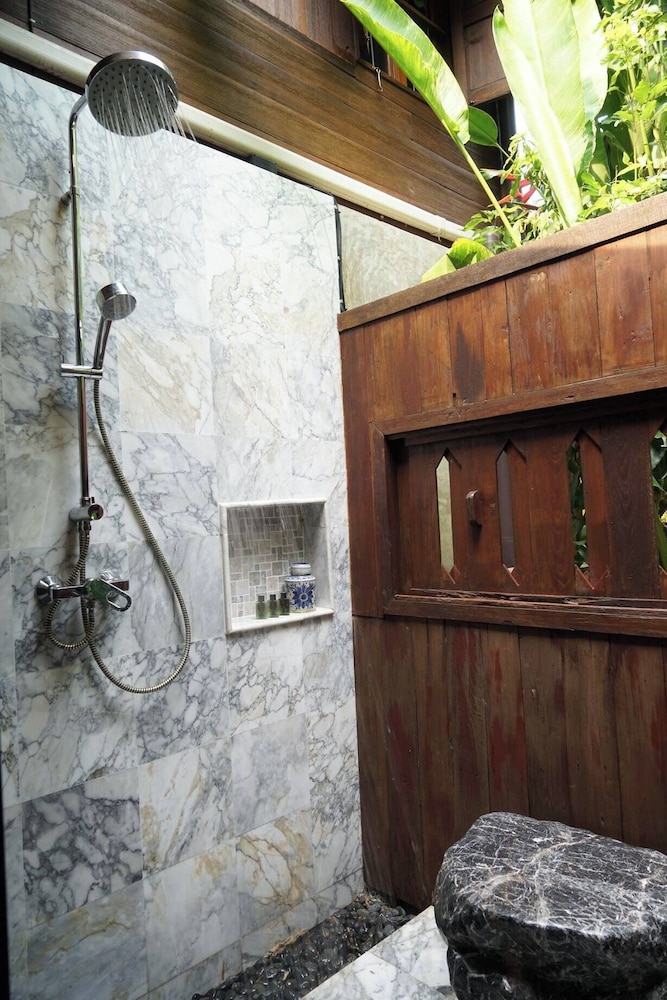 Chantra Khiri Chalet Chiang Mai 10/50