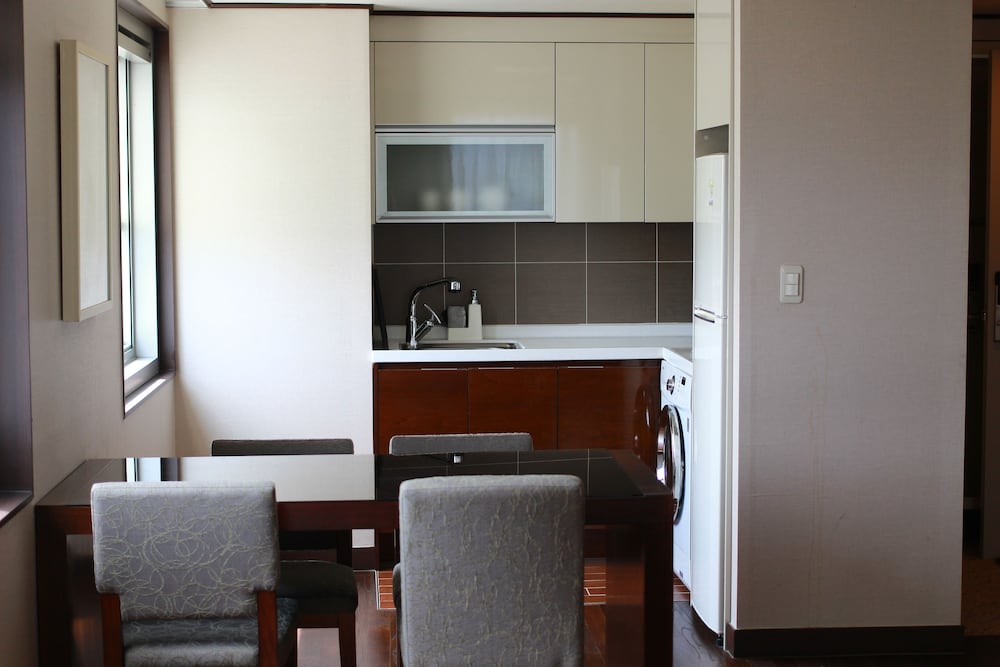 Toyoko Inn Daejeon Government Complex 8/75
