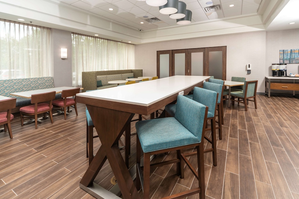 Hampton Inn Swedesboro Philadelphia 48/53