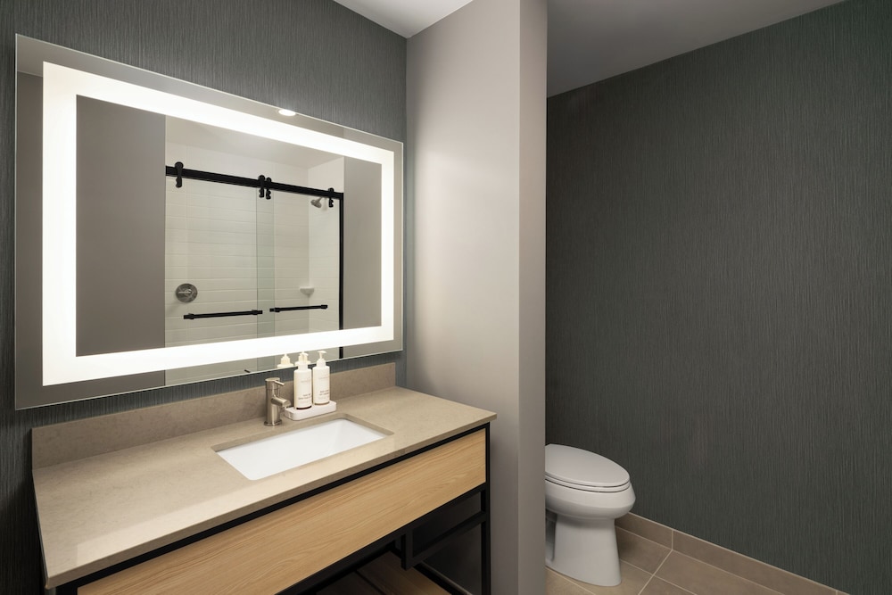 جناح بسرير كينج لذوي الإعاقة، La Quinta Inn and Suites by Wyndham Leavenworth 5/7