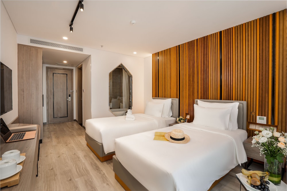 HAIAN Riverfront Hotel 15/60