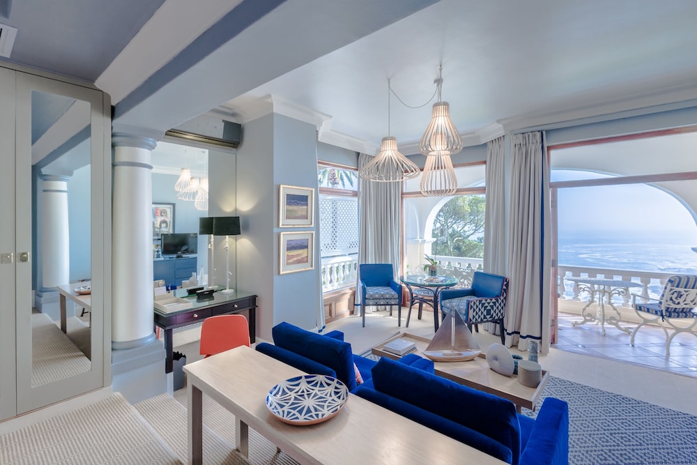 Ellerman House 52/69