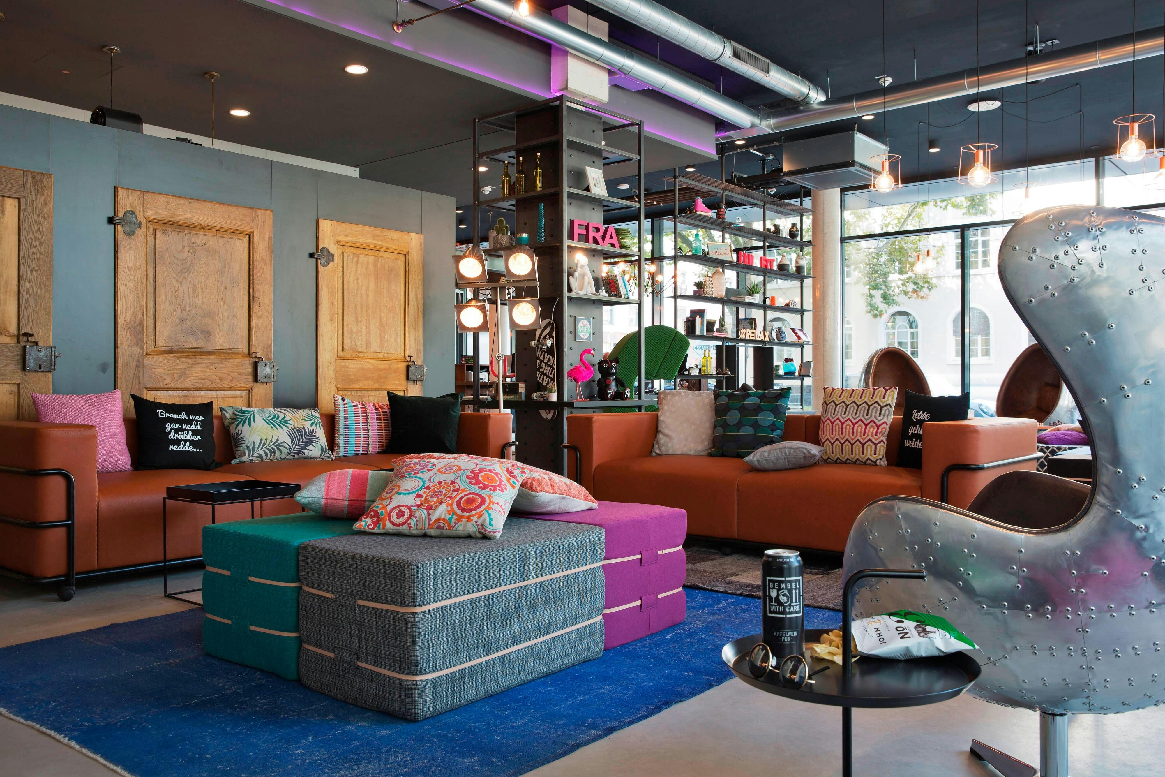Moxy Frankfurt East 33/54