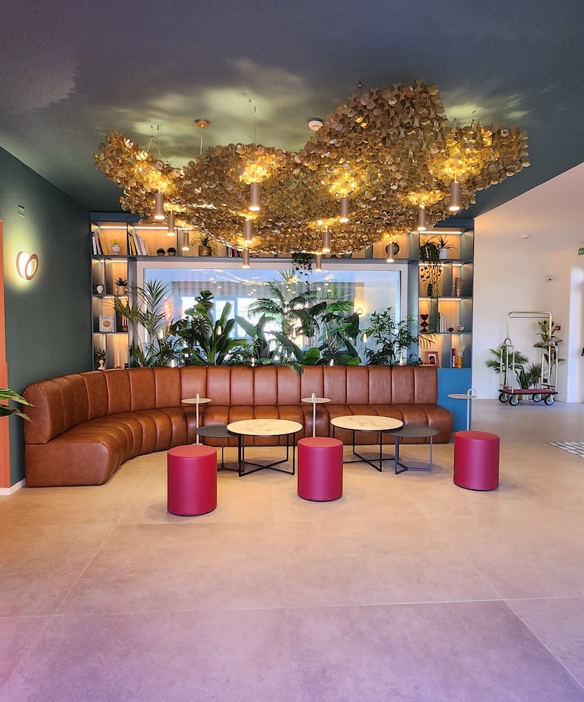 Bleis Hotel 36/50