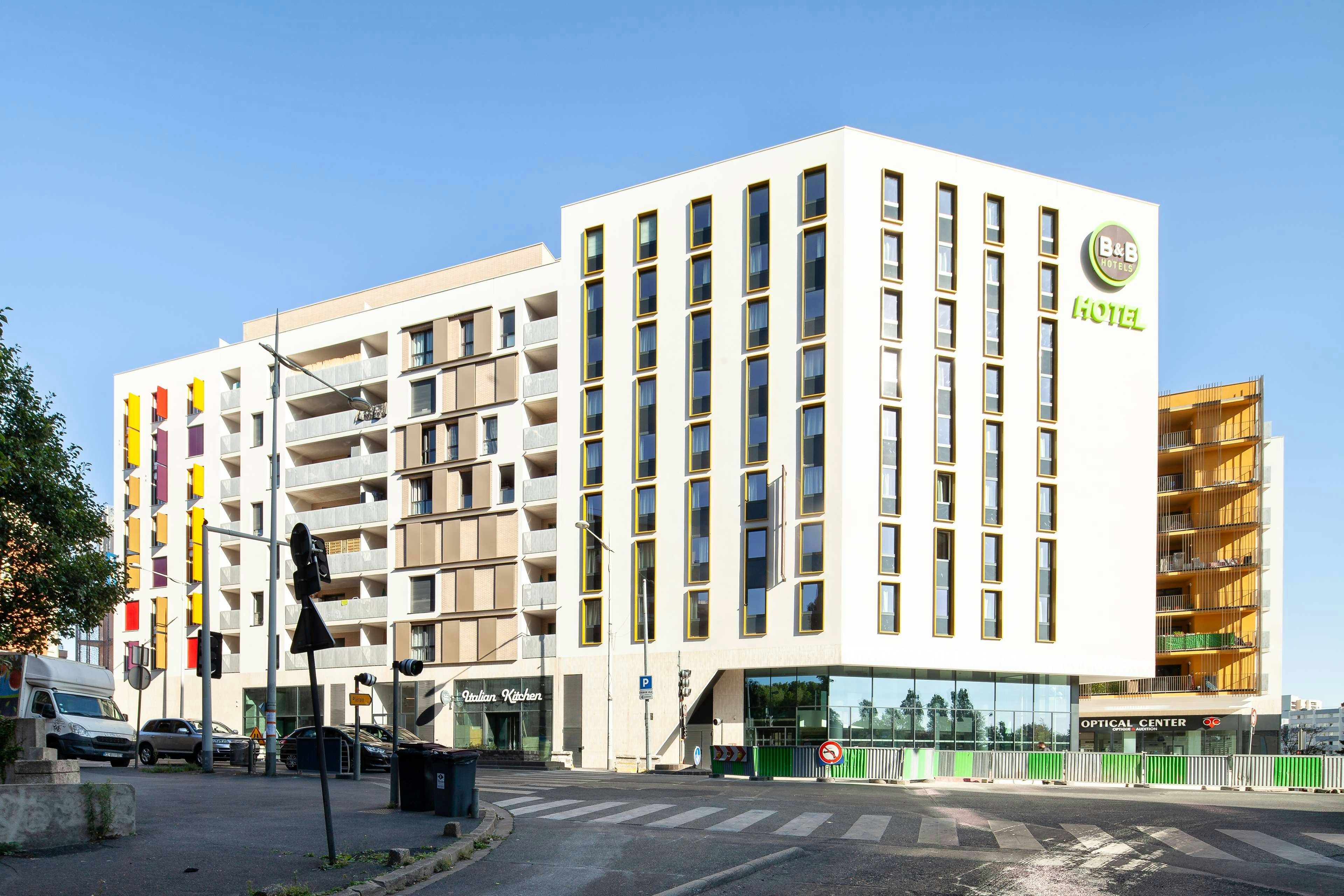 B&B HOTEL Paris Porte de Bagnolet 46/47
