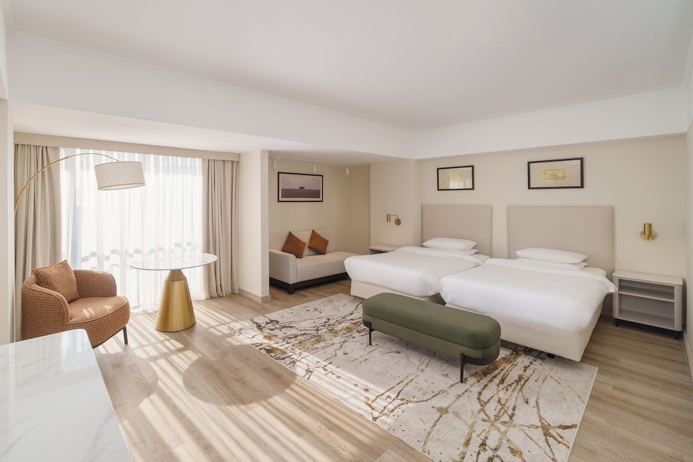 Hyatt Regency Bishkek 17/49