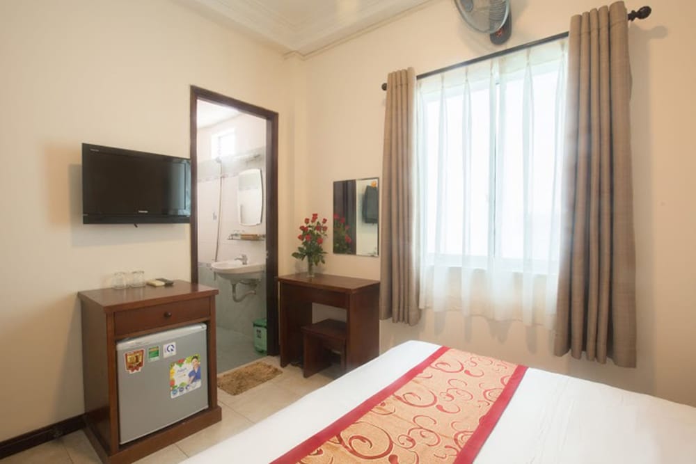 Ngoc Minh Hotel 33/69
