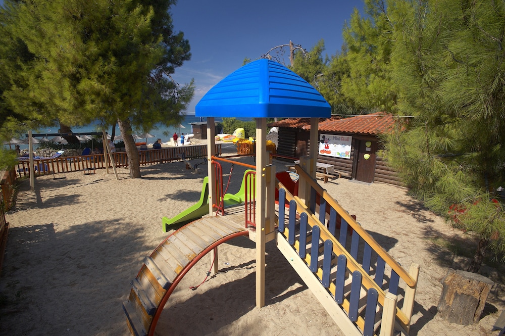Portes Beach Hotel 47/64