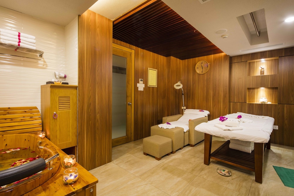 Paradise Saigon Boutique Hotel 22/50