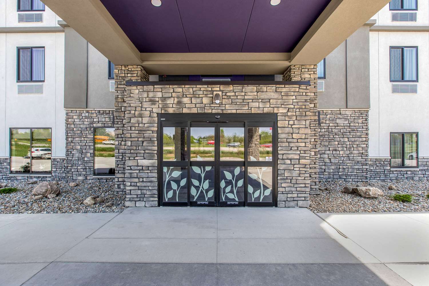 Sleep Inn and Suites Ankeny Des Moines IA 2/33