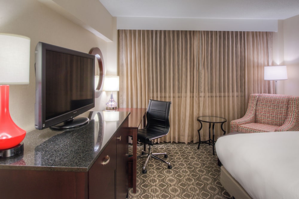 غرفة قياسية مفردة بسرير كوين، The Brookhaven Atlanta Hotel 3/4