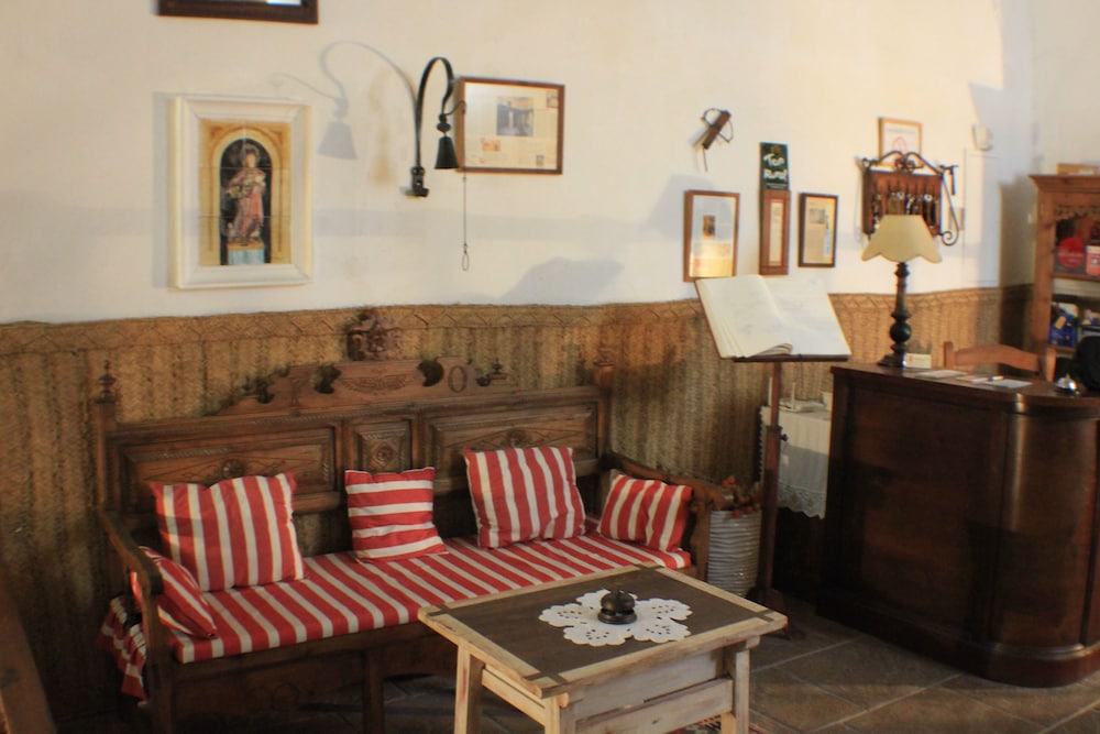 CASA PALACIO CONDE DE GARCINARRO 45/50