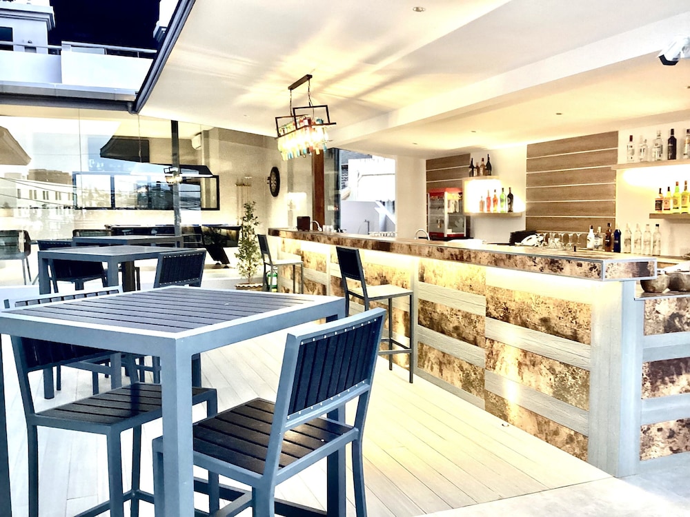 Amalthea Hotel 33/50