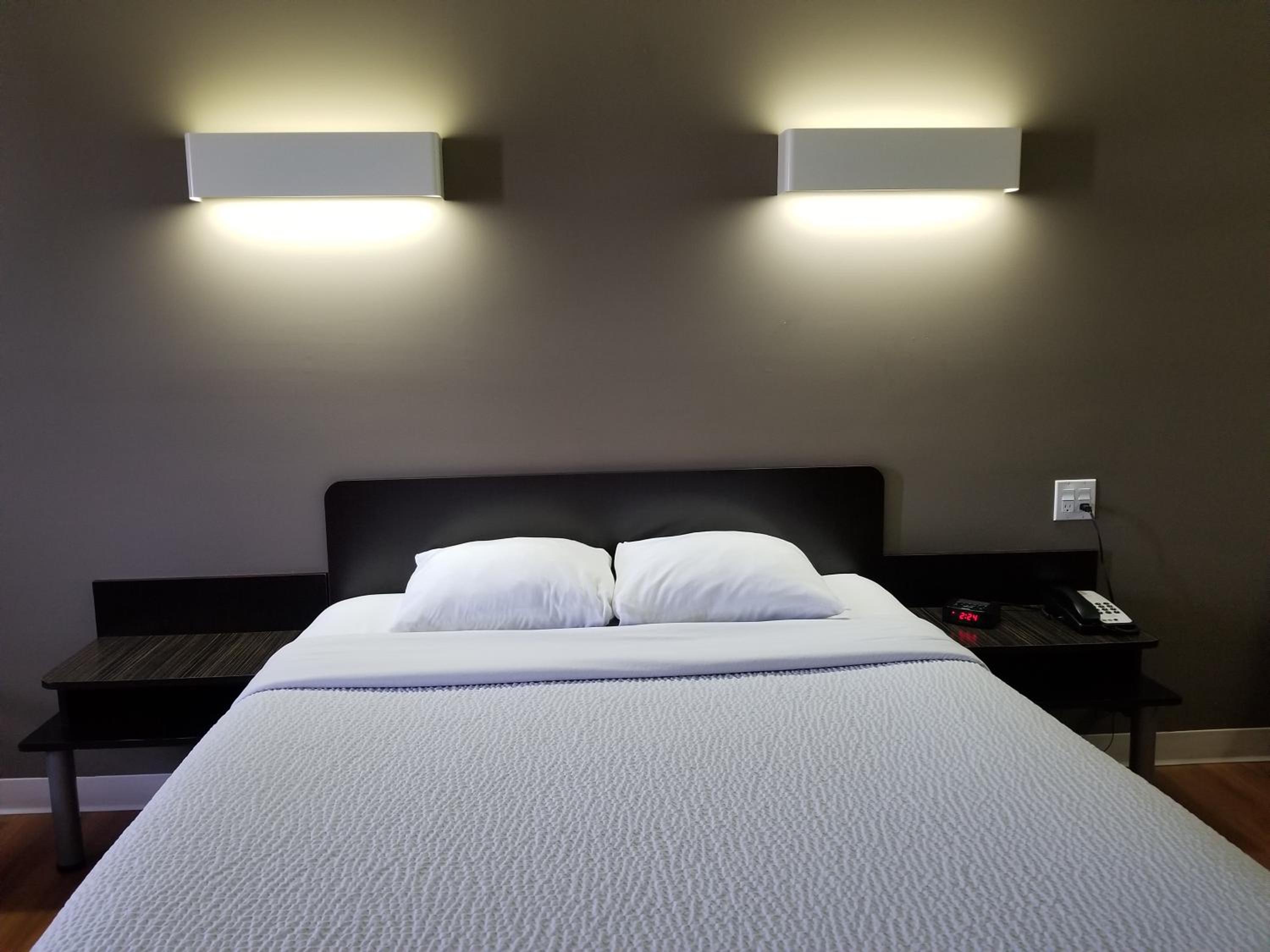 Deluxe, King Bed, Queen Bed