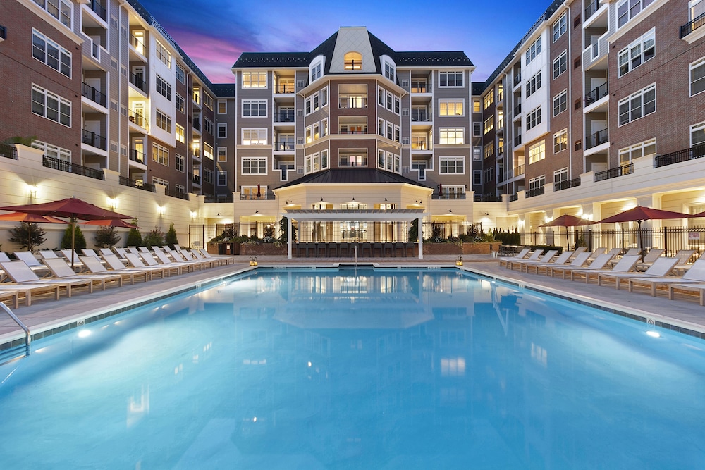 The Vanderbilt Hotel Suites 24/27