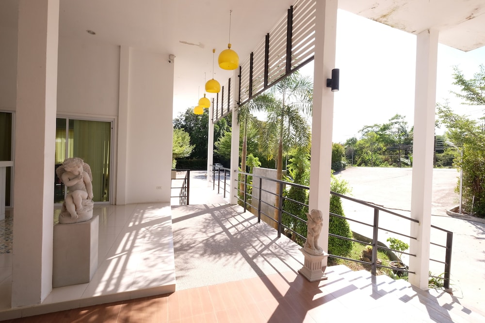 Yokyor Resort 32/36