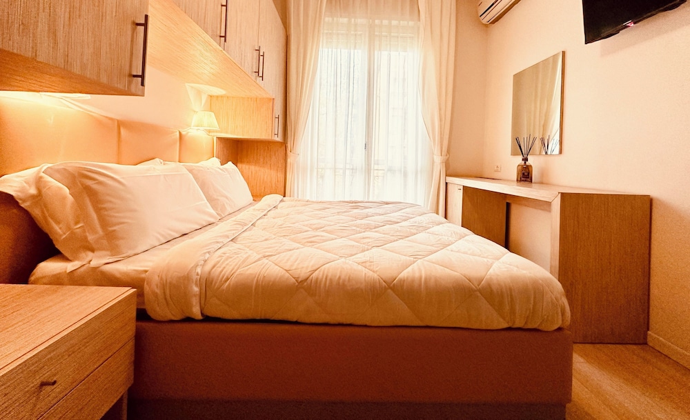 ECONOMY, DOUBLE BED