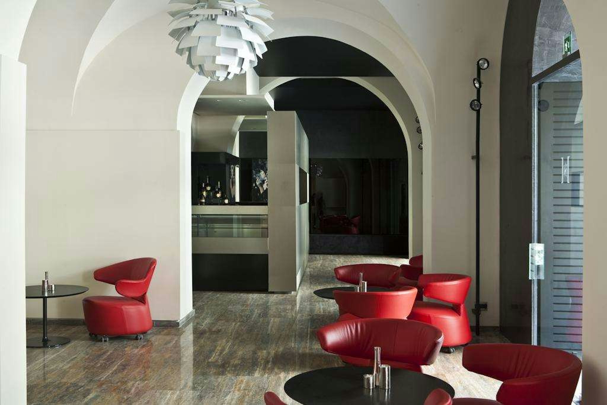 Romano House 57/69