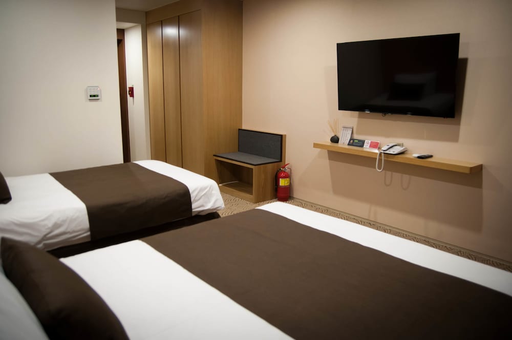 Benikea Jungmun Hotel 12/50