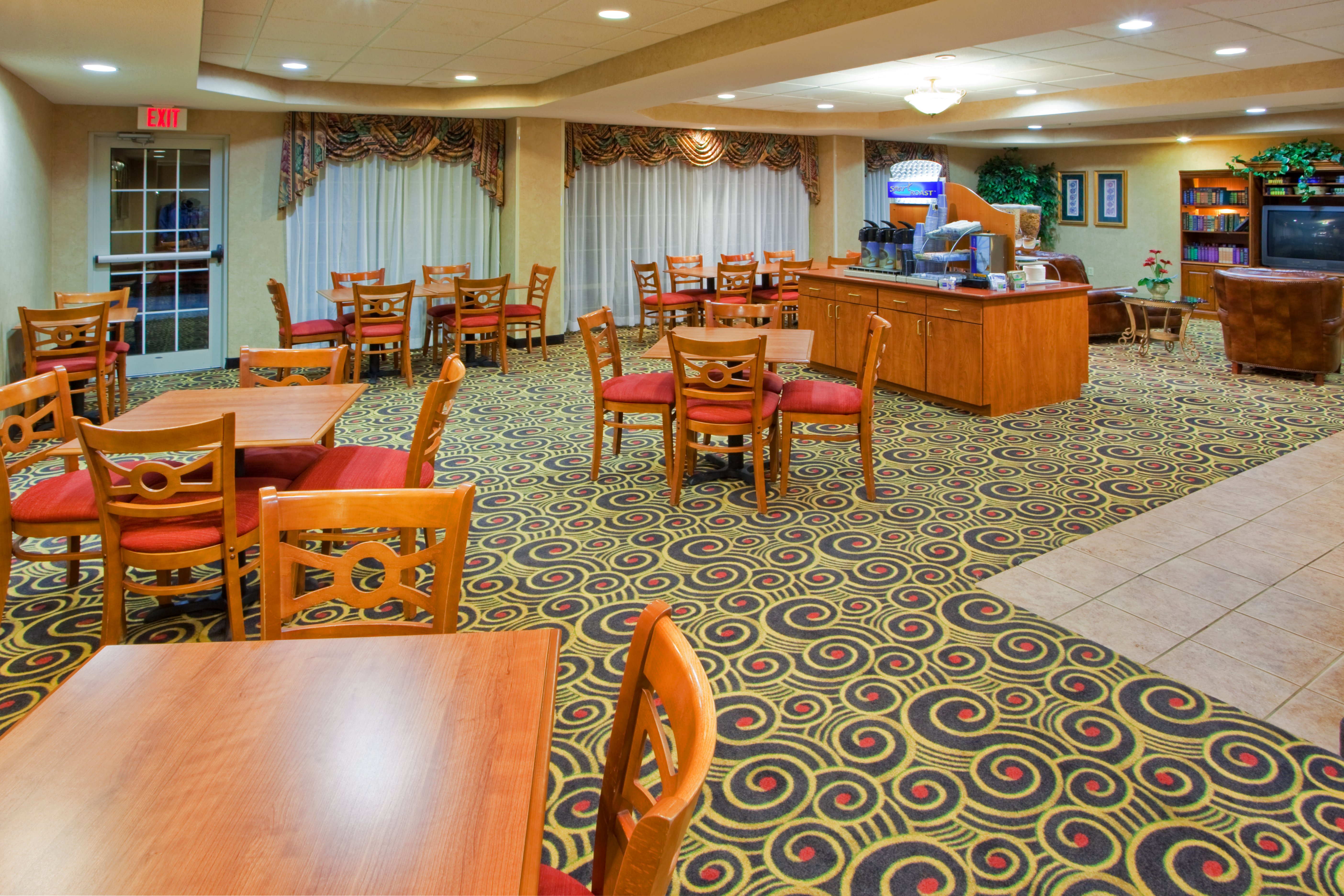 Holiday Inn Express Hanover 67/71