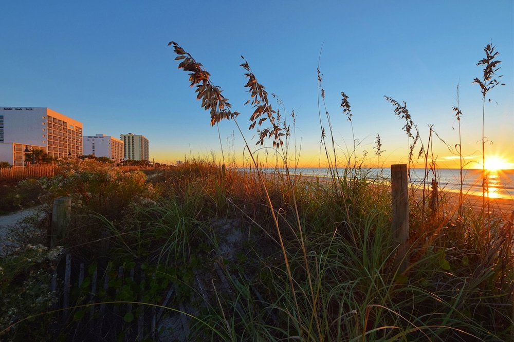 Holiday Sands North On the Boardwalk 43/50