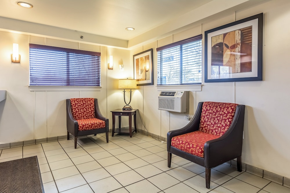 Sun Suites of Louisville 13/20