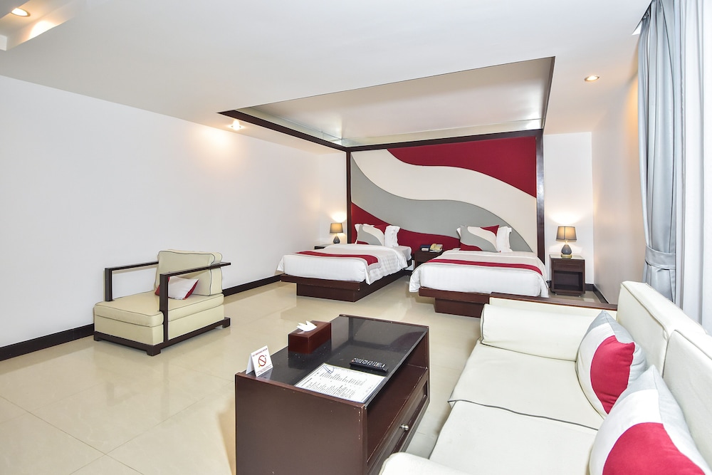 Independence Hotel by Dara 30/50